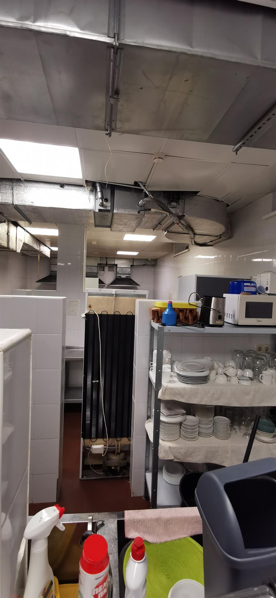 Фото №6: Коммерция 922 м² - Краснодар, мкр. Западный внутригородской округ, ул. Аэродромная, 33