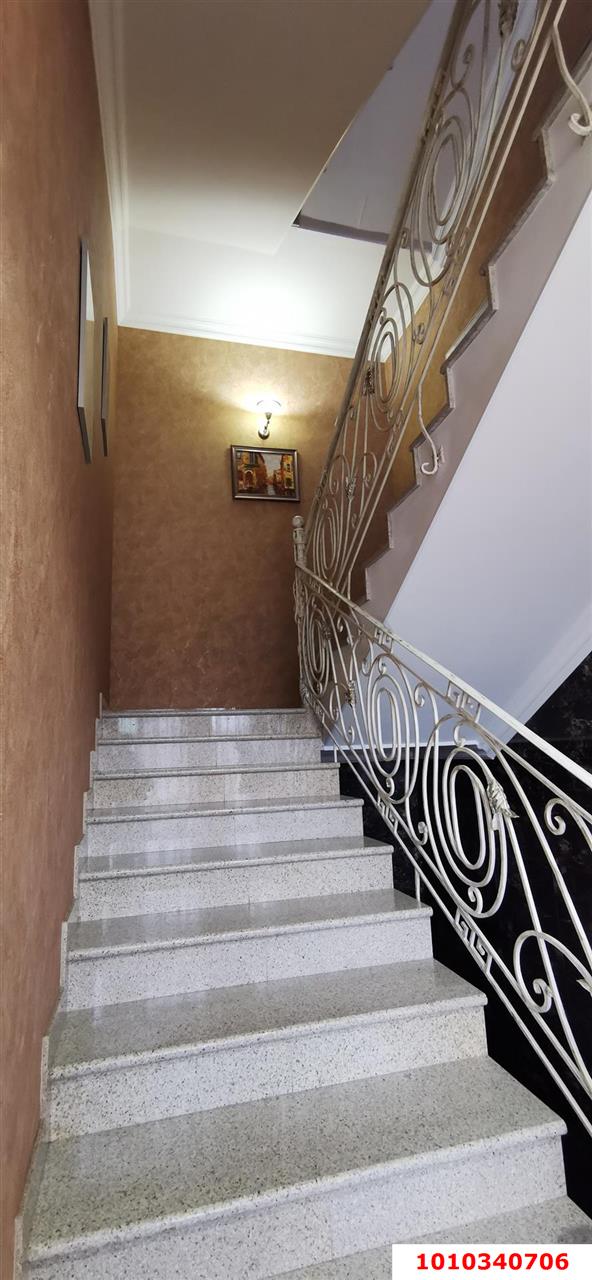 Фото №10: Отдельное здание 923 м² - Краснодар, Западный внутригородской округ, ул. Аэродромная, 33