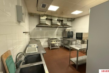 Фото №4: Отдельное здание 923 м² - Краснодар, мкр. Западный внутригородской округ, ул. Аэродромная, 33