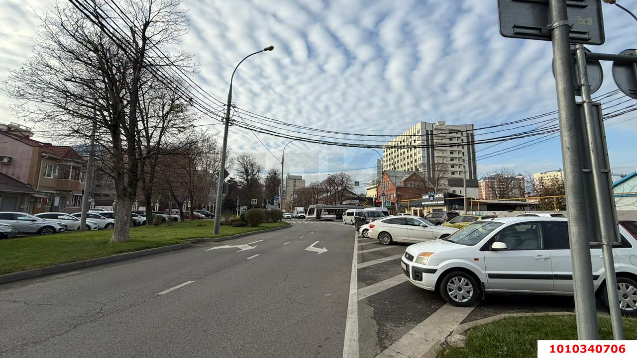 Фото №17: Отдельное здание 923 м² - Краснодар, Западный внутригородской округ, ул. Аэродромная, 33