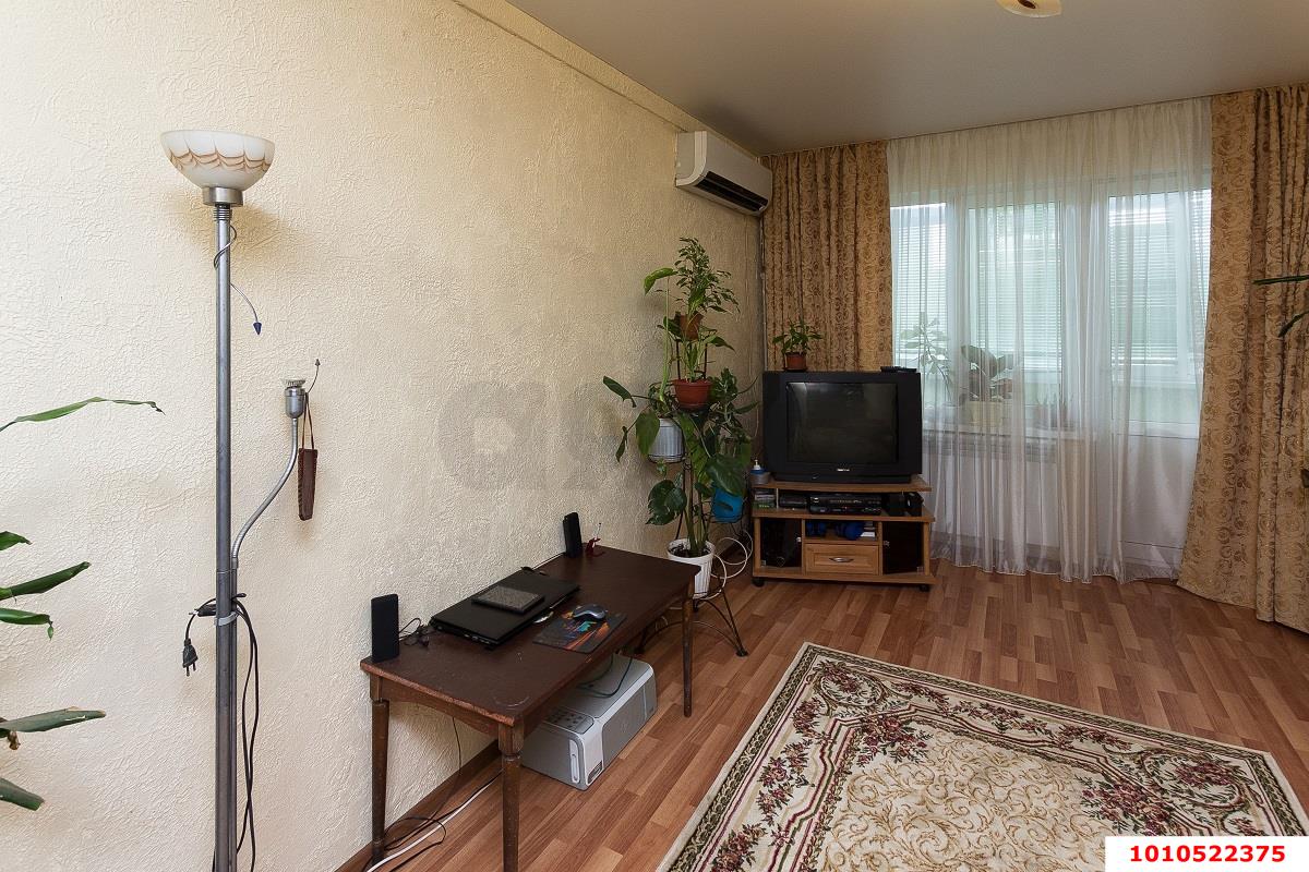 Фото №3: 3-комнатная квартира 71 м² - Краснодар, Гидростроителей, ул. Игнатова, 61