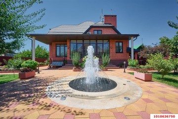 Фото №1: Дом 378 м² - Ленина, мкр. Карасунский внутригородской округ, ул. Уманская, 44