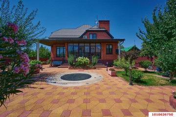 Фото №2: Дом 378 м² - Ленина, мкр. Карасунский внутригородской округ, ул. Уманская, 44