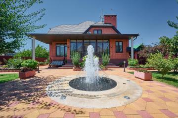 Фото №1: Дом 378 м² - Ленина, мкр. Карасунский внутригородской округ, ул. Уманская, 44