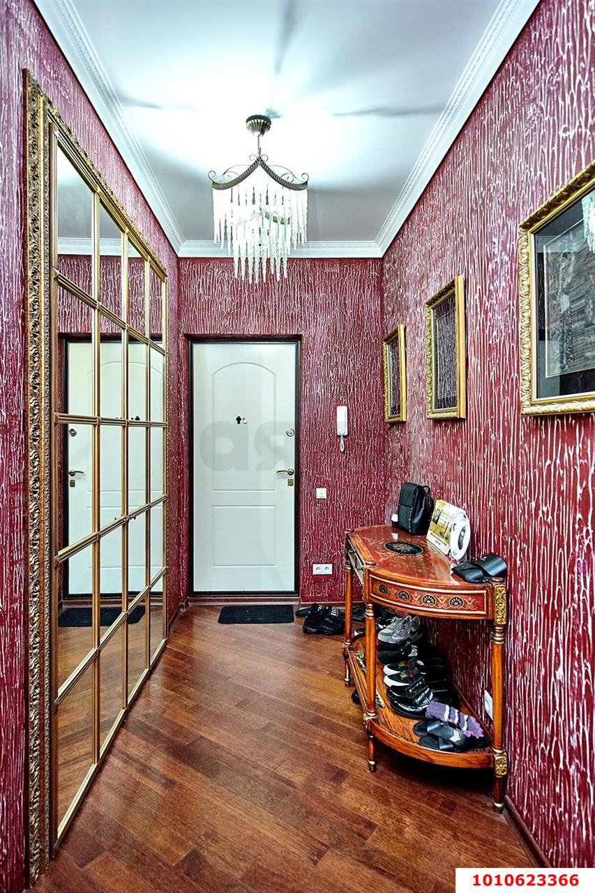 Фото №18: 3-комнатная квартира 127 м² - Краснодар, Прикубанский внутригородской округ, Фестивальный, мкр. Солнечный, ул. Архитектора Ишунина, 4