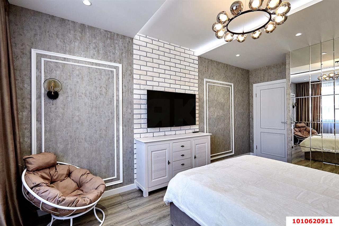 Фото №4: 2-комнатная квартира 70 м² - Краснодар, Светлоград, ул. Красных Партизан, 1/4к7