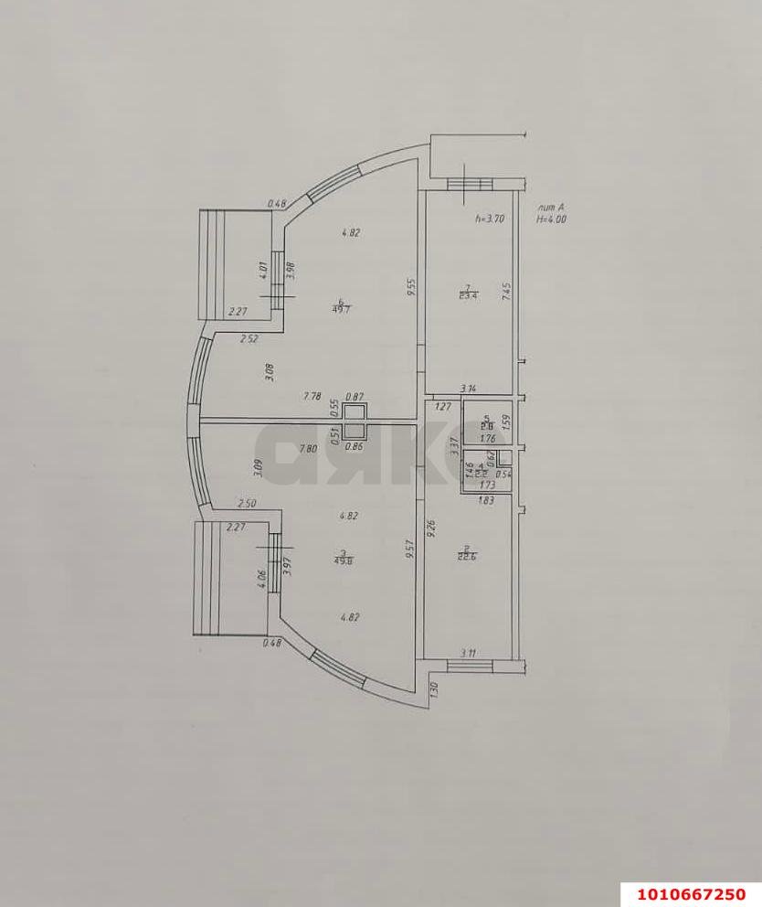 Фото №4: Торговое помещение 150 м² - Краснодар, жилой комплекс Элегант, ул. Старокубанская, 139