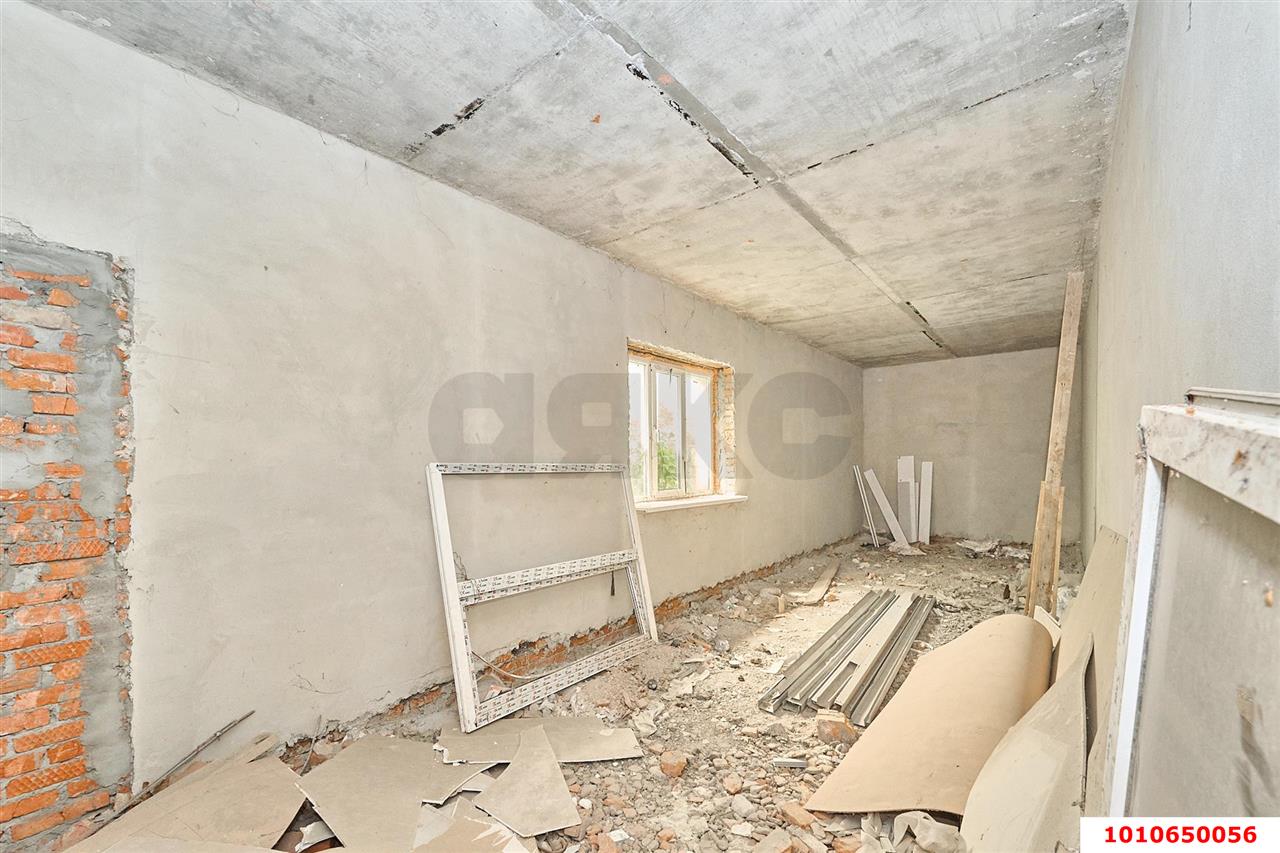 Фото №8: Дом 492 м² + 8 сот. - Краснодар, Прикубанский внутригородской округ, мкр. 2-я Площадка, ул. Светлая, 63