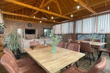 Фото №1: Отдельное здание 500 м² - Краснодар, мкр. Кожзавод, ул. Каляева, 68