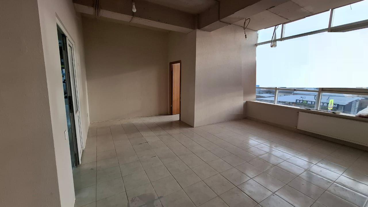 Фото №4: Коммерция 78 м² - Яблоновский, ул. Промышленная, 4/3