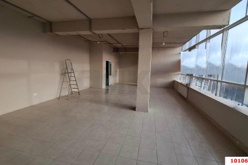 Фото №2: Торговое помещение 78 м² - Яблоновский, ул. Промышленная, 4/3