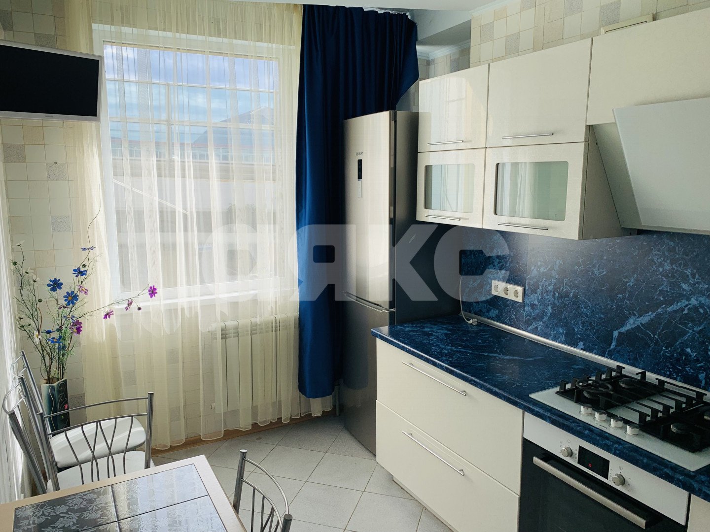 Фото №3: 1-комнатная квартира 34 м² - Сочи, Центральный, ул. Мира, 3А