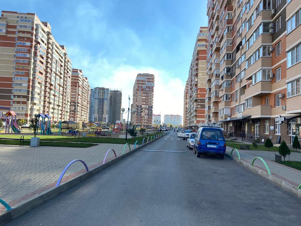 Фото №5: Коммерция 82 м² - Краснодар, Карасунский внутригородской округ, Гидростроителей, мкр. жилой комплекс Премьера, ул. Автолюбителей, 1/3к1