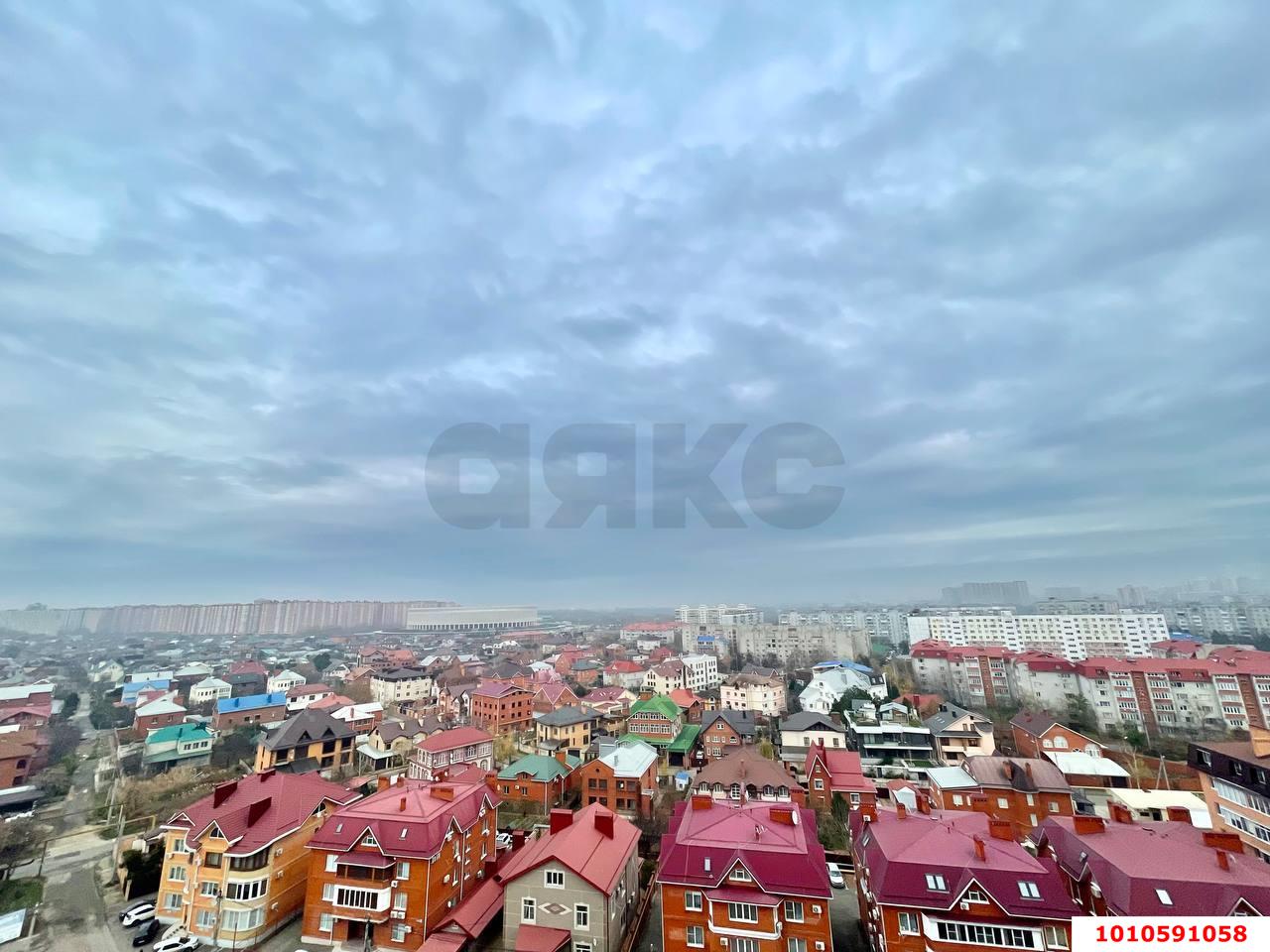 Фото №1: 1-комнатная квартира 53 м² - Краснодар, жилой комплекс Версаль, ул. Черниговская, 1