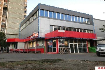 Фото №1: Торговое помещение 1061 м² - Краснодар, мкр. Юбилейный, ул. 70-летия Октября, 12/3
