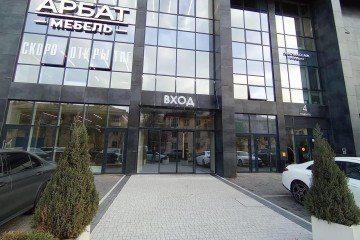Фото №1: Торговое помещение 2000 м² - Краснодар, мкр. Западный внутригородской округ, ул. Рашпилевская, 251