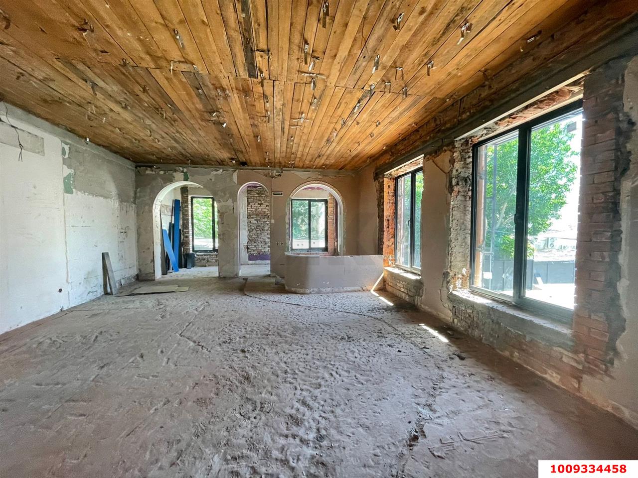 Фото №4: Отдельное здание 400 м² - Краснодар, Центральный, ул. Красноармейская, 61
