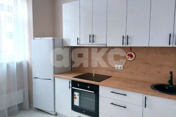 Фото №1: 1-комнатная квартира 40 м² - Волгоград, мкр. жилой дом Маяковский, ул. Лавочкина, 7