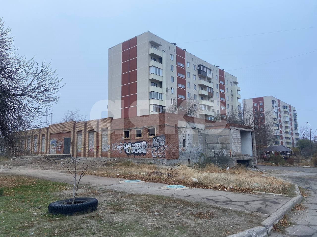 Фото №2: Коммерция 1000 м² - Мариуполь, Кальмиусский, ул. Машиностроительная, 78