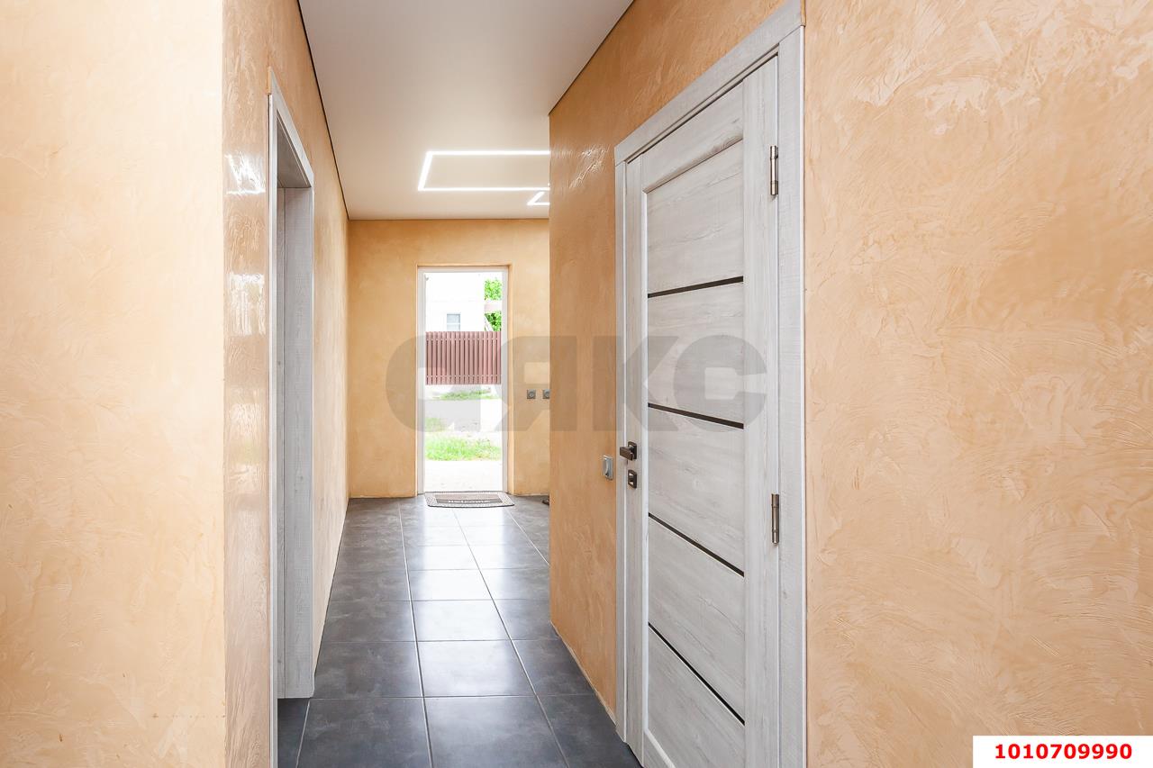 Фото №10: Дом 281 м² + 6 сот. - Елизаветинская, Прикубанский внутригородской округ, ст Голубая Нива, ул. Цветочная, 34