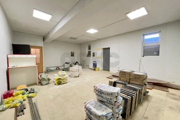 Фото №5: Торговое помещение 104 м² - Краснодар, мкр. Прикубанский внутригородской округ, ул. Камчатская, 1