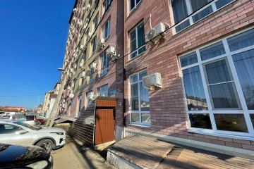 Фото №3: Торговое помещение 104 м² - Краснодар, мкр. Прикубанский внутригородской округ, ул. Камчатская, 1