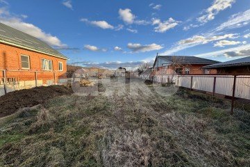 Фото №1: Земельный участок под ИЖС - Краснооктябрьский, ул. Вишнёвая, 7