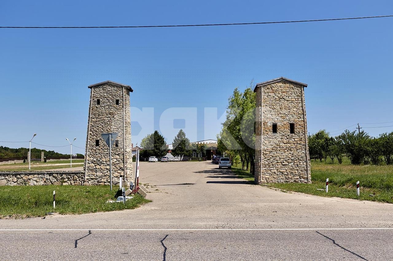 Фото №12: Коммерция 975 м² - Фадеево, ул. Анапская, 1Ж