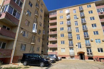 Фото №1: 2-комнатная квартира 50 м² - Российский, мкр. жилой комплекс Лучистый, ул. Шевкунова, 5