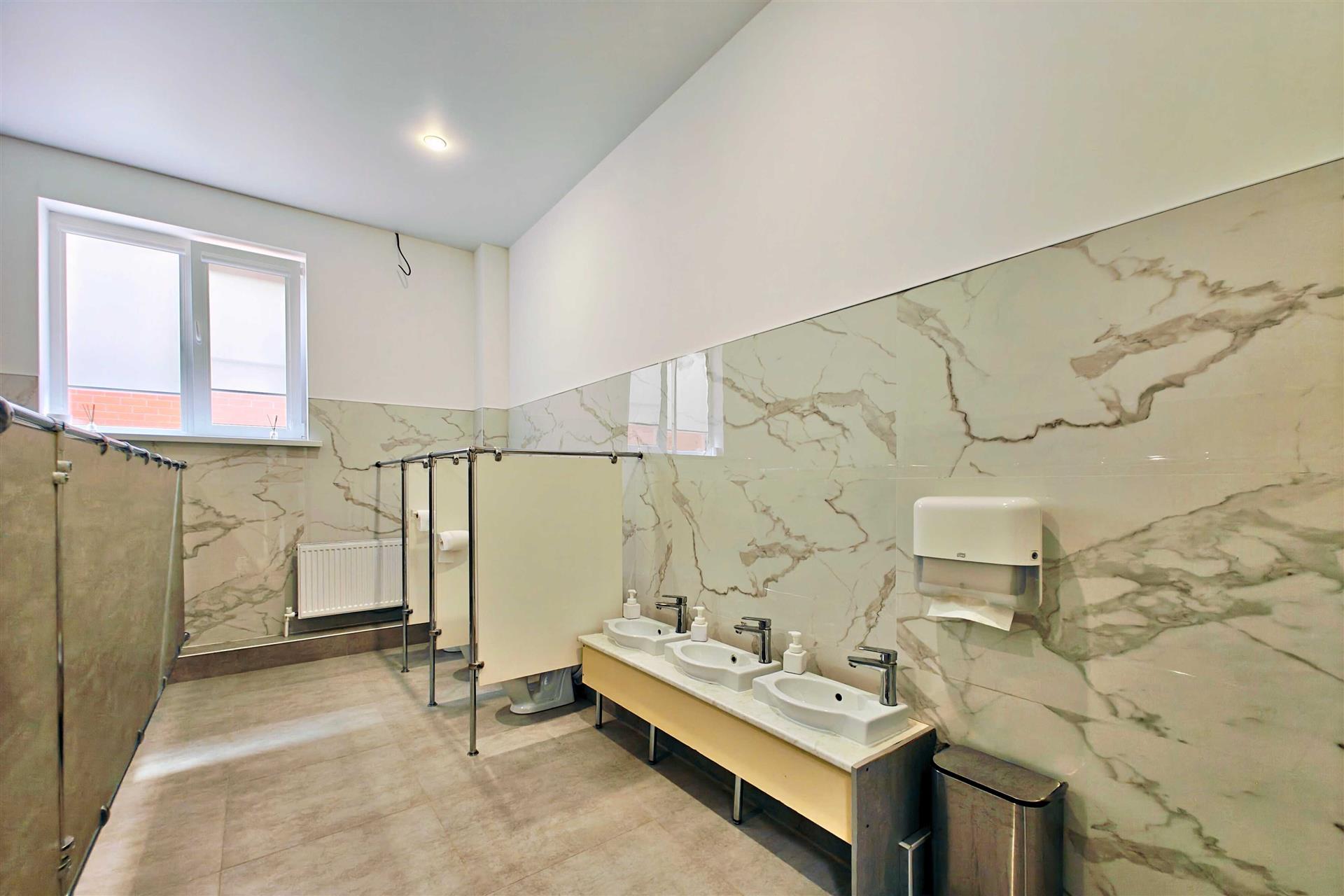 Фото №10: Коммерция 1500 м² - Краснодар, Прикубанский внутригородской округ, мкр. Музыкальный, ул. Агрохимическая, 67