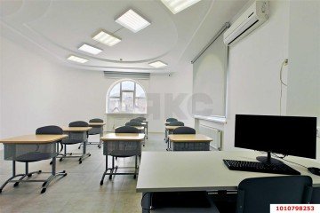 Фото №1: Отдельное здание 1500 м² - Краснодар, мкр. Музыкальный, ул. Агрохимическая, 67