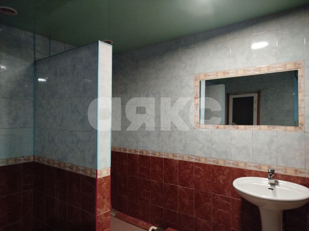 Фото №7: Коммерция 166 м² - Мариуполь, Приморский, пр-кт Нахимова, 116