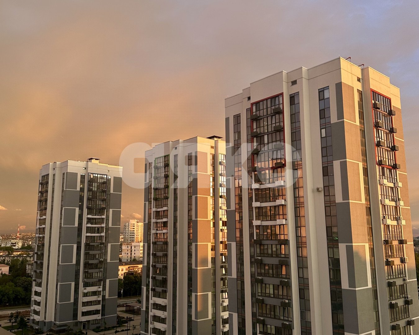 Фото №1: 2-комнатная квартира 57 м² - Симферополь, жилой комплекс Лаванда, ул. Никанорова, 4Б