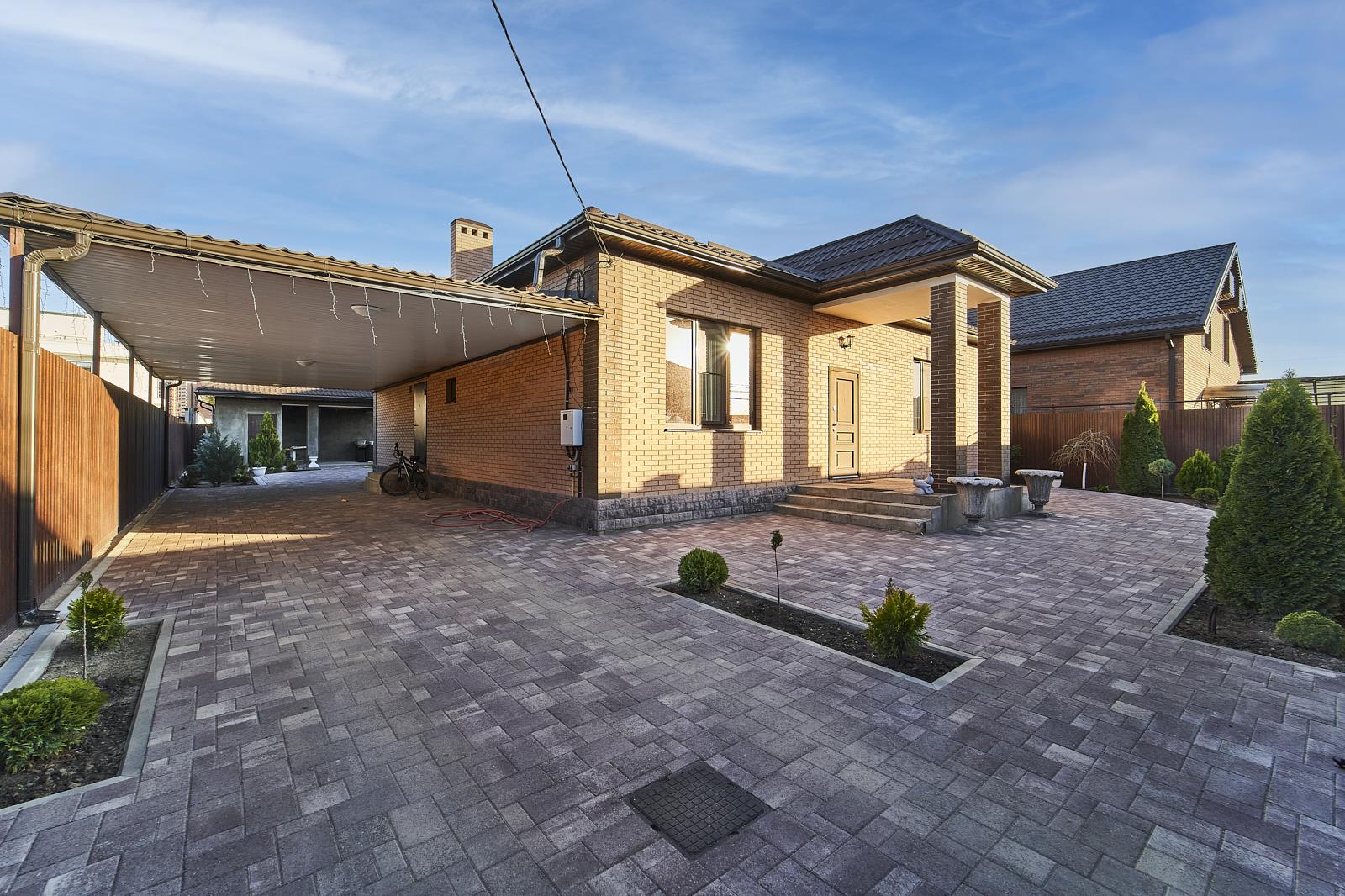 Фото №3: Дом 175 м² + 7.2 сот. - Краснодар, Карасунский внутригородской округ, мкр. ДНТ Новознаменский, ул. Камчатская, 22