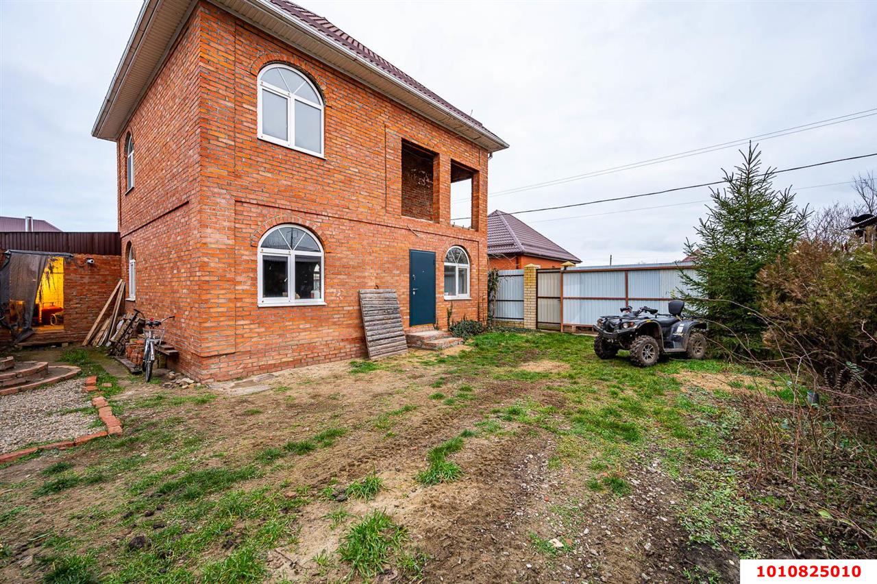 Фото №2: Дом 110 м² + 6 сот. - Кубанская Нива-2, мкр. Прикубанский внутригородской округ, ул. Весенняя