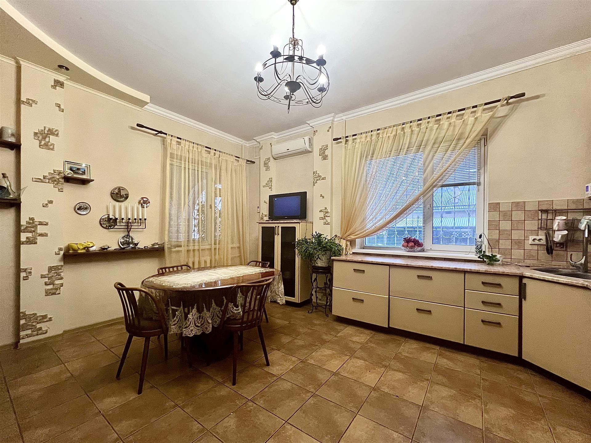 Фото №3: Дом 291 м² + 12 сот. - Знаменский, ул. Пшеничная, 20