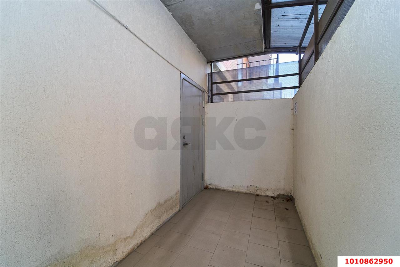 Фото №9: Торговое помещение 36 м² - Краснодар, имени Петра Метальникова, ул. Петра Метальникова, 3/1к1