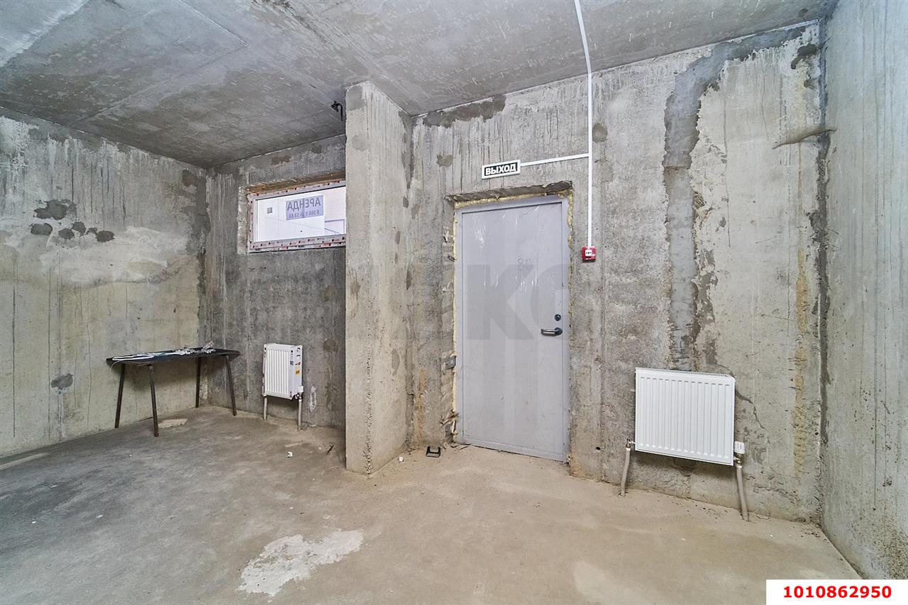 Фото №3: Торговое помещение 36 м² - Краснодар, имени Петра Метальникова, ул. Петра Метальникова, 3/1к1