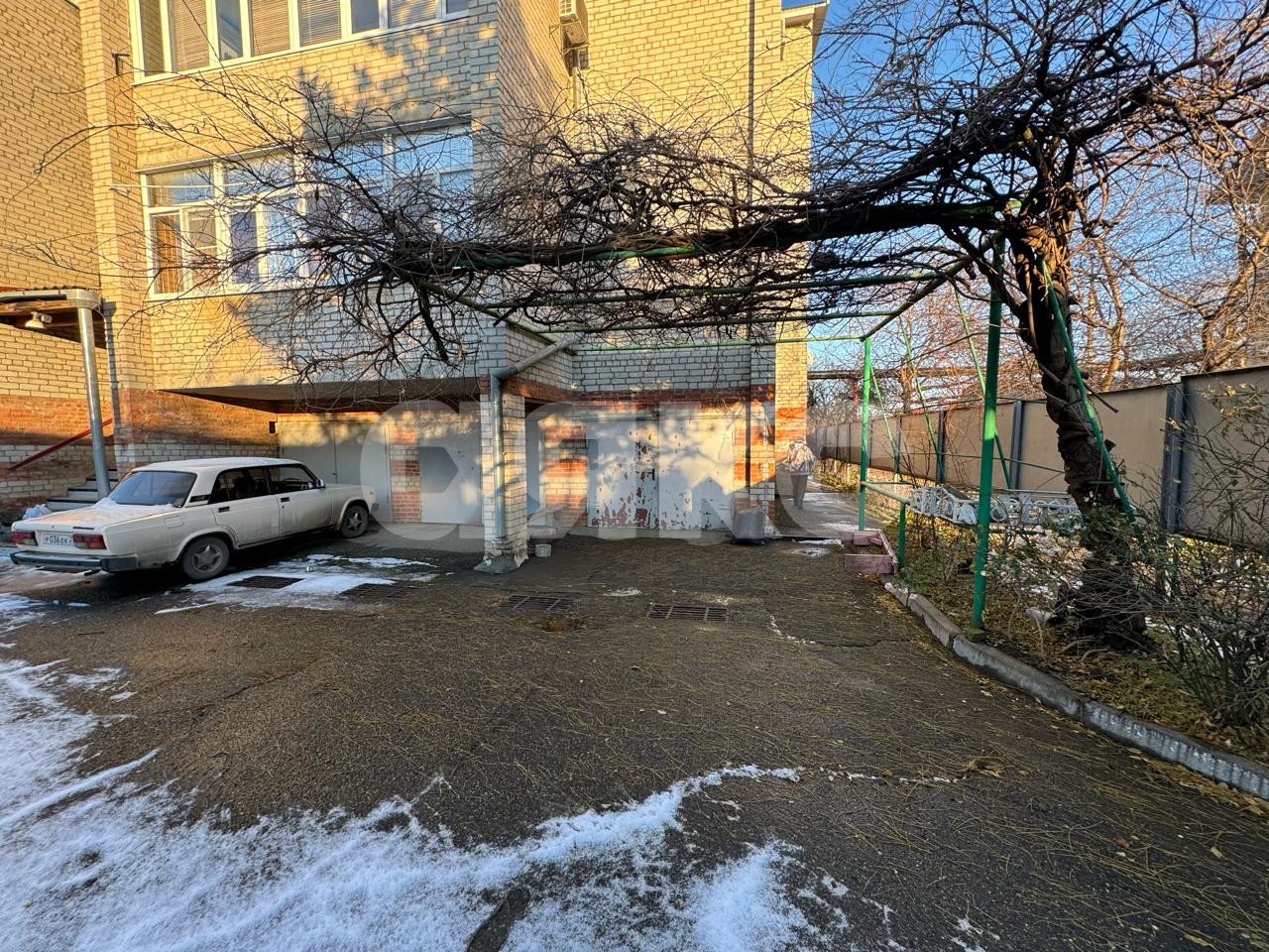 Фото №17: 4-комнатная квартира 199 м² - Армавир, Родина, ул. Островского, 40