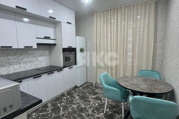 Фото №1: 1-комнатная квартира 38 м² - Мирное, мкр. Жигулина Роща, ул. Крымской Весны, 4к1Б