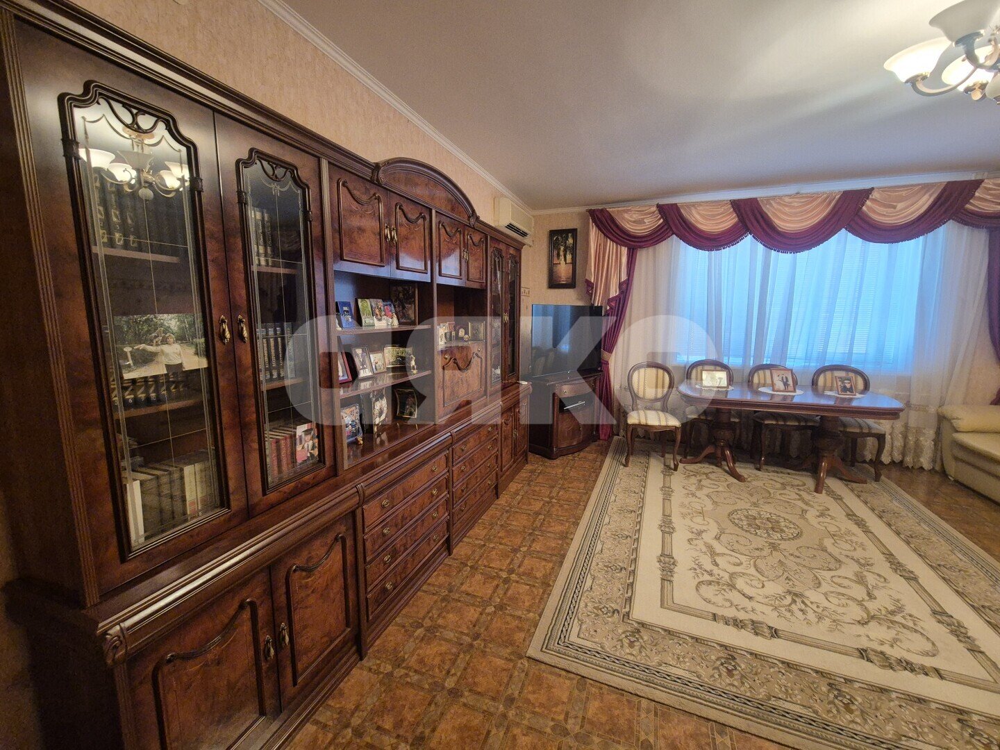 Фото №5: 2-комнатная квартира <span class="whitespace-nowrap">90 м²</span>, <span class="whitespace-nowrap">7/9 эт.</span> - Волгоград, р. Красноармейский, б-р Энгельса, 34Д