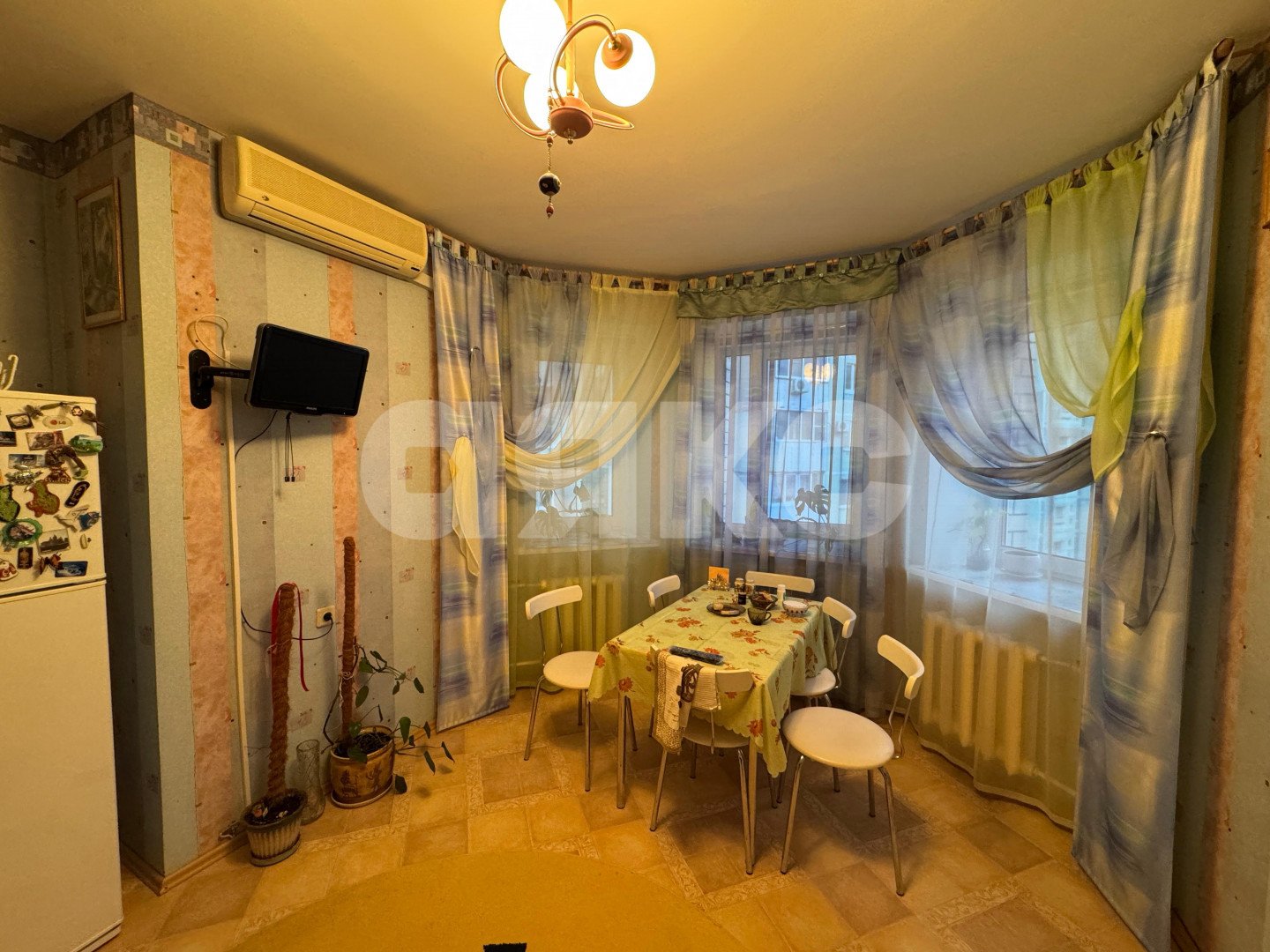 Фото №2: 2-комнатная квартира 86 м² - Волгоград, Красноармейский, б-р Энгельса, 34Д