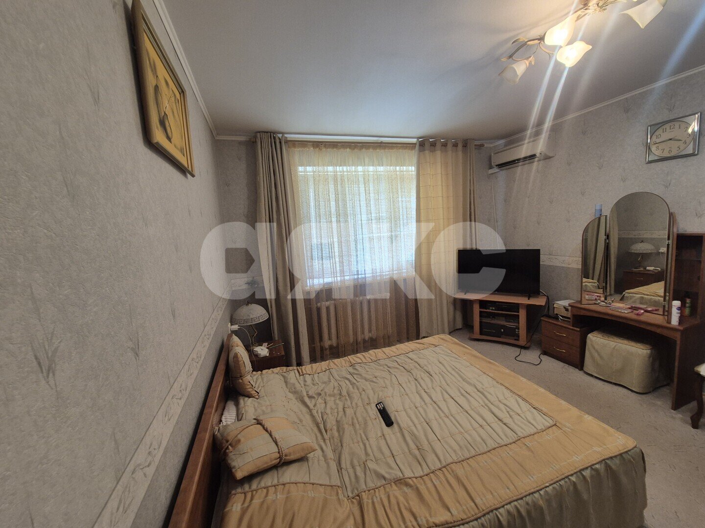 Фото №13: 2-комнатная квартира <span class="whitespace-nowrap">90 м²</span>, <span class="whitespace-nowrap">7/9 эт.</span> - Волгоград, р. Красноармейский, б-р Энгельса, 34Д