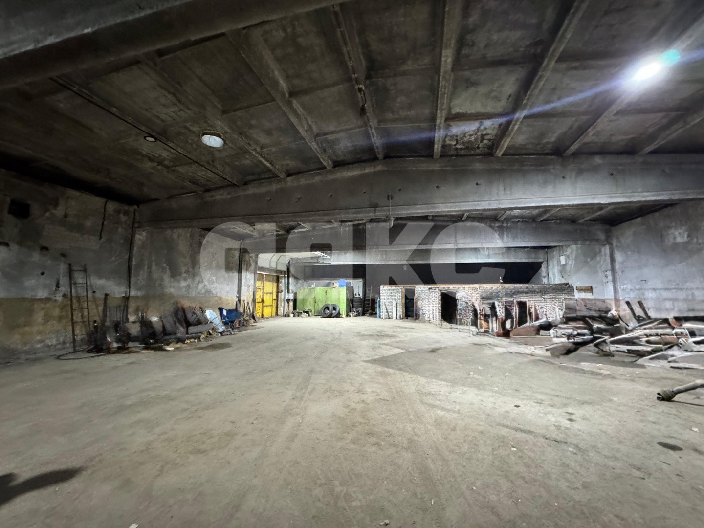 Фото №3: Коммерция 887 м² - Волгоград, Кировский, ул. Генерала Шумилова, 11