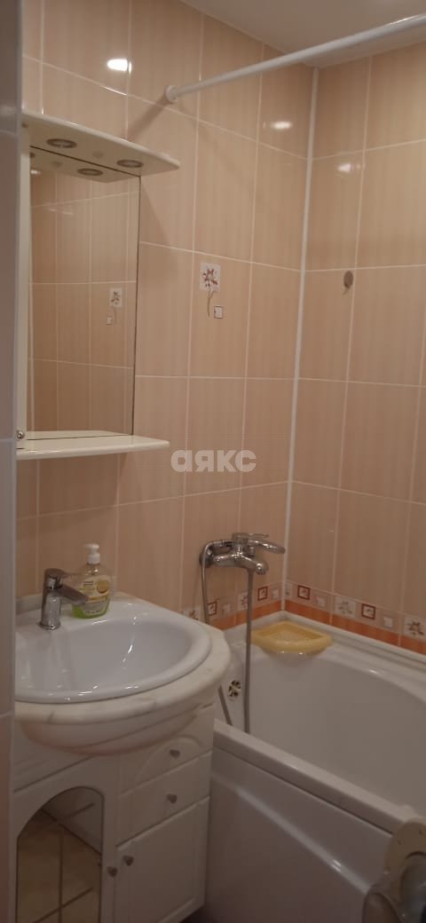Фото №10: 3-комнатная квартира 70 м² - Геленджик, ул. Свердлова, 30