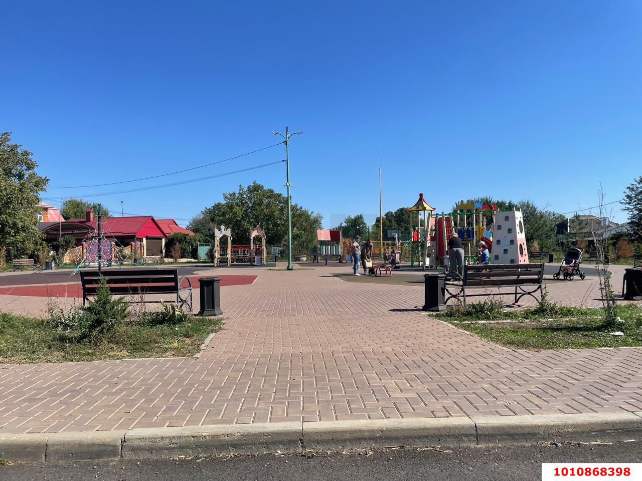 Фото №9: Дом 112 м² + 5 сот. - Новотитаровская, ул. Ленина, 147