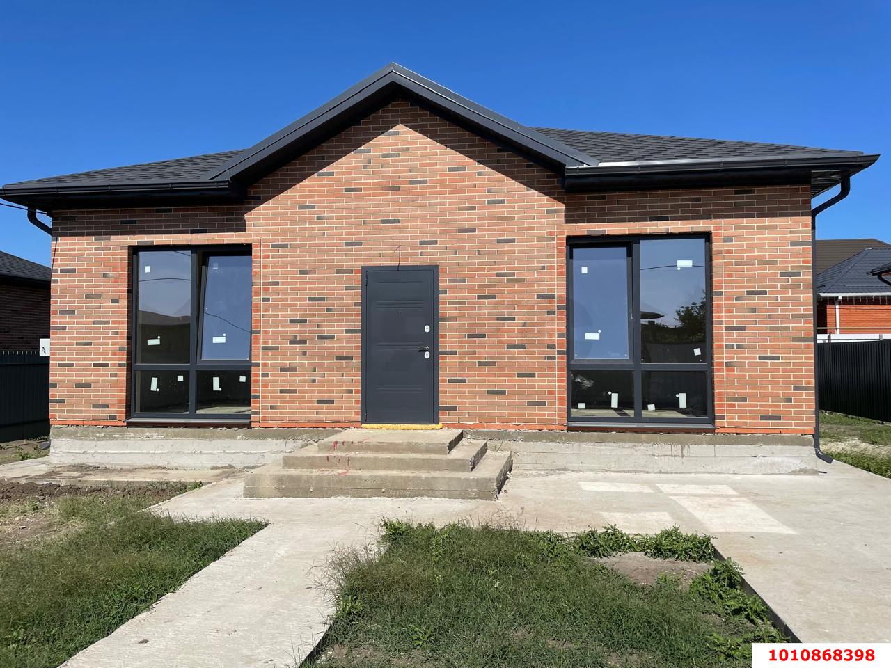 Фото №1: Дом 112 м² + 5 сот. - Новотитаровская, ул. Ленина, 147