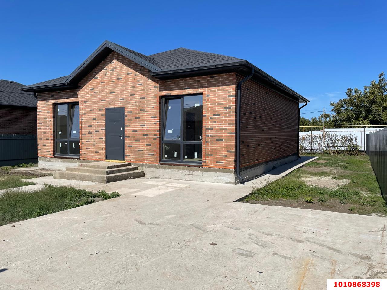 Фото №2: Дом 112 м² + 5 сот. - Новотитаровская, ул. Ленина, 147