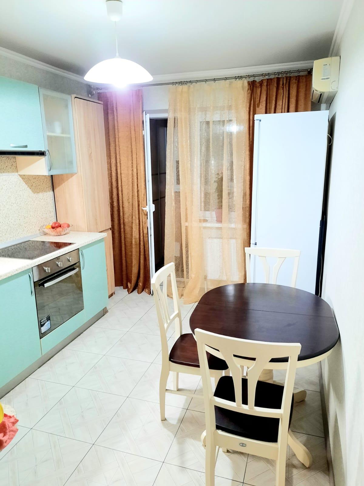 Фото №4: 2-комнатная квартира 70 м² - Краснодар, Прикубанский внутригородской округ, Музыкальный, ЖК Инсити, мкр. имени Петра Метальникова, ул. Петра Метальникова, 7