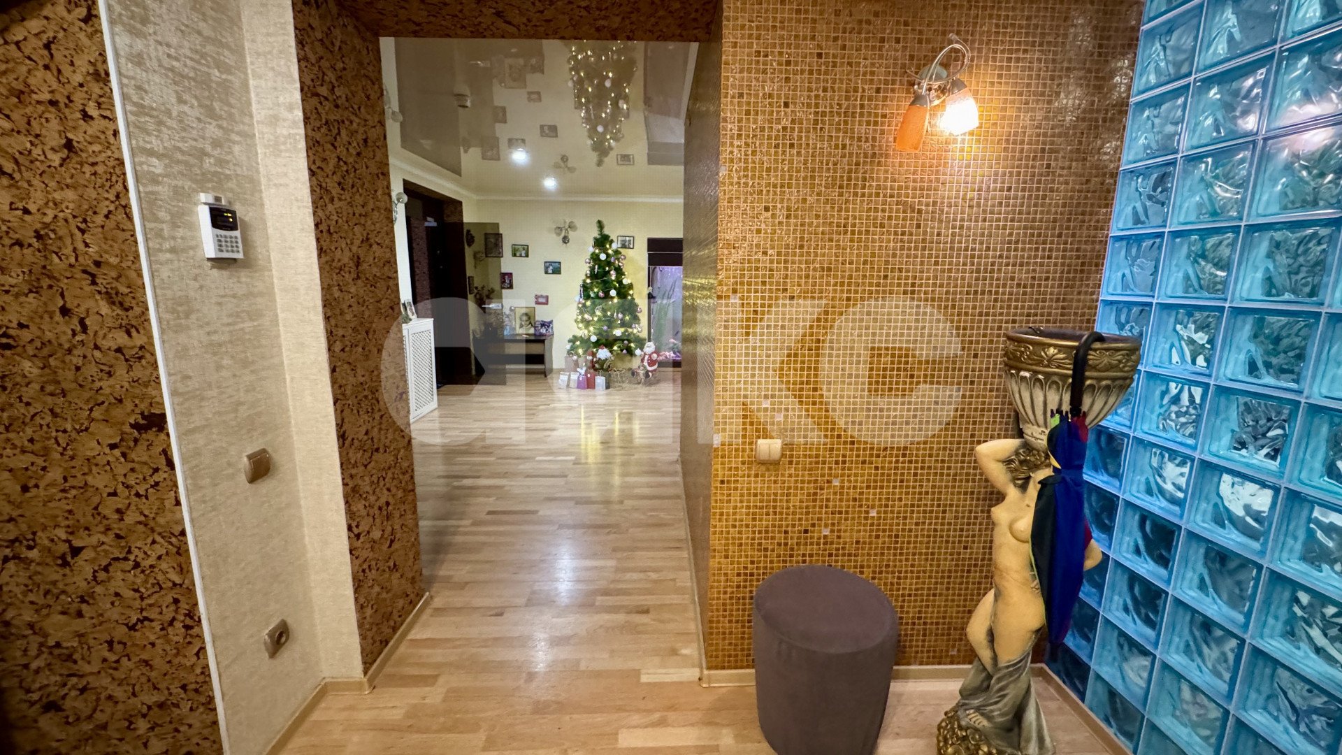 Фото №25: 3-комнатная квартира 185 м² - Симферополь, 776-й квартал, ул. Киевская, 83